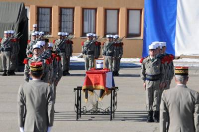 Hommage militaire au Caporal Chef SZYMKOWSKI